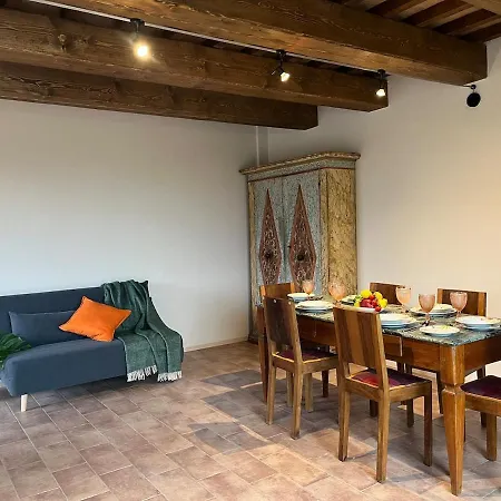 Lägenhet Casenelfienile