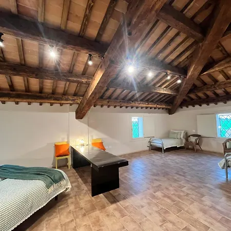 Casenelfienile Apartment